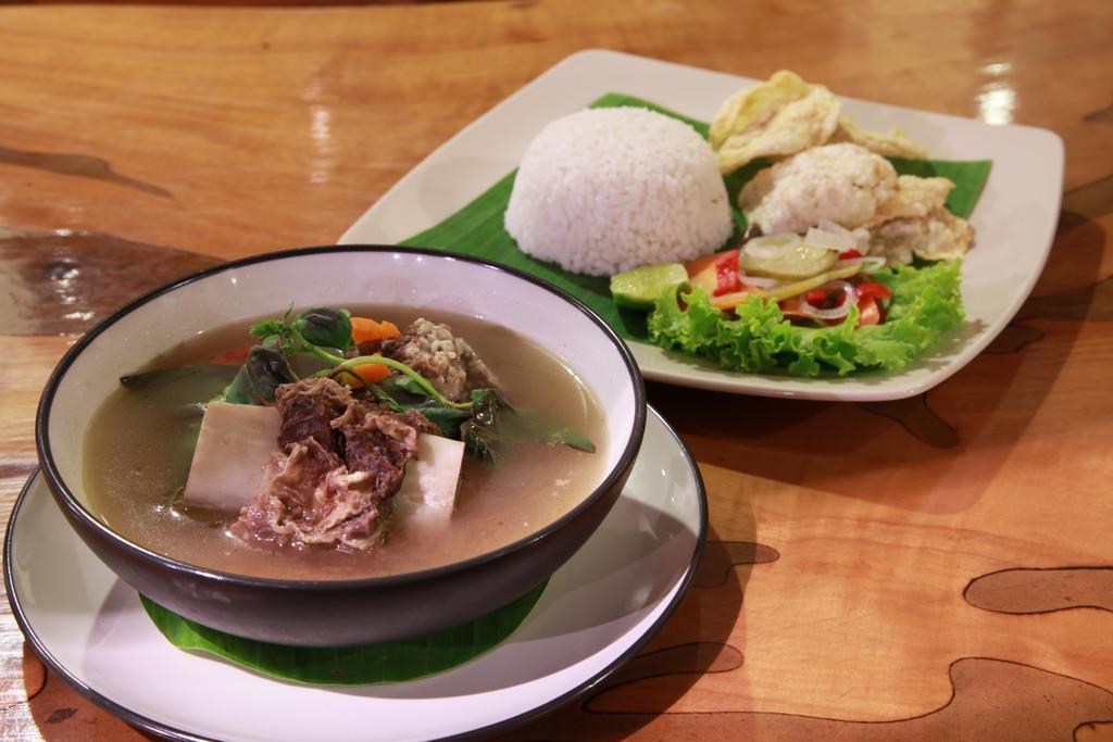 The Palais Hotel Dago Bandung Ngoại thất bức ảnh