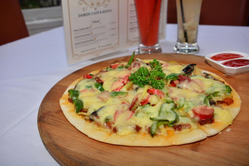 The Palais Hotel Dago Bandung Ngoại thất bức ảnh